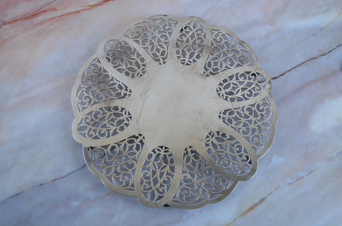 Vtge Pierced Tray Trivet By International Silver Company, #174, Silver Plated