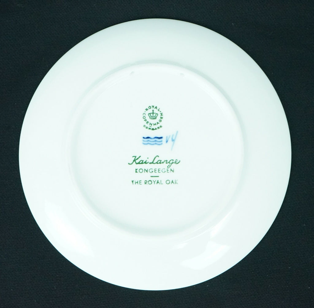 Royal Copenhagen Denmark Annual Christmas Plate 1964-67 Kai Lange The Royal Oak