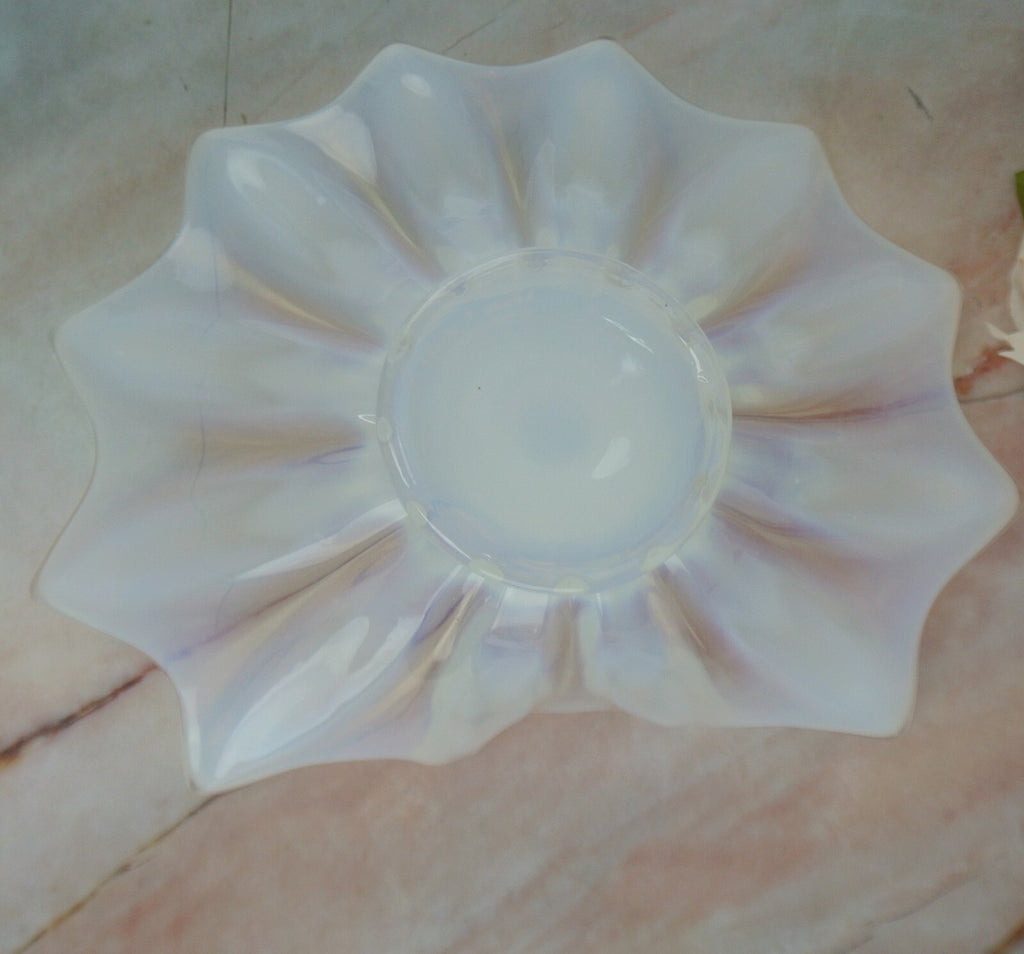 Fostoria Heirloom White Opalescent Art Glass Candle Holder