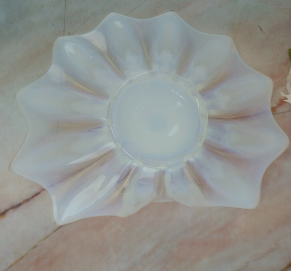 Fostoria Heirloom White Opalescent Art Glass Candle Holder