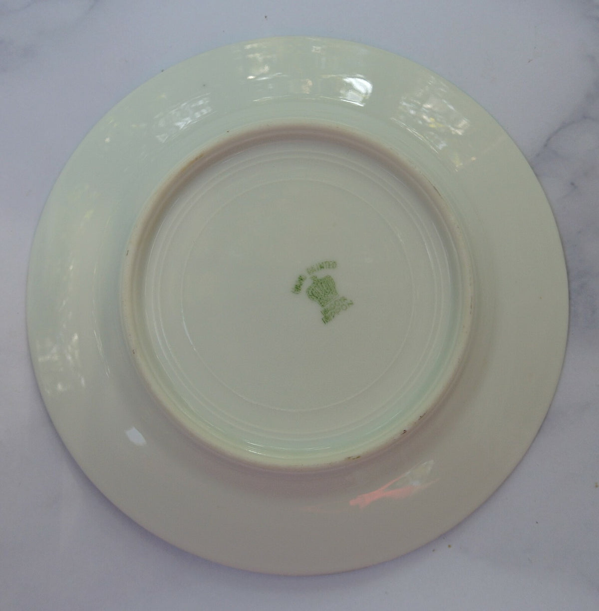 Lot of 5 Decorative Plates with Different Sizes and Brands