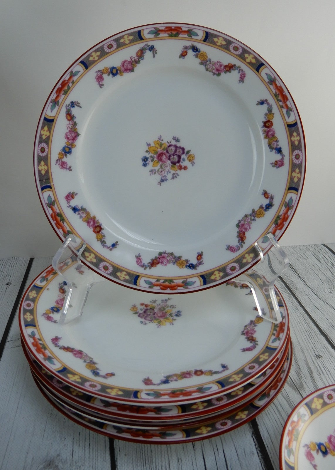 20 Pc 4-Piece 5 Place Setting Fraureth Saxony  Floral Bouquet "Standish"