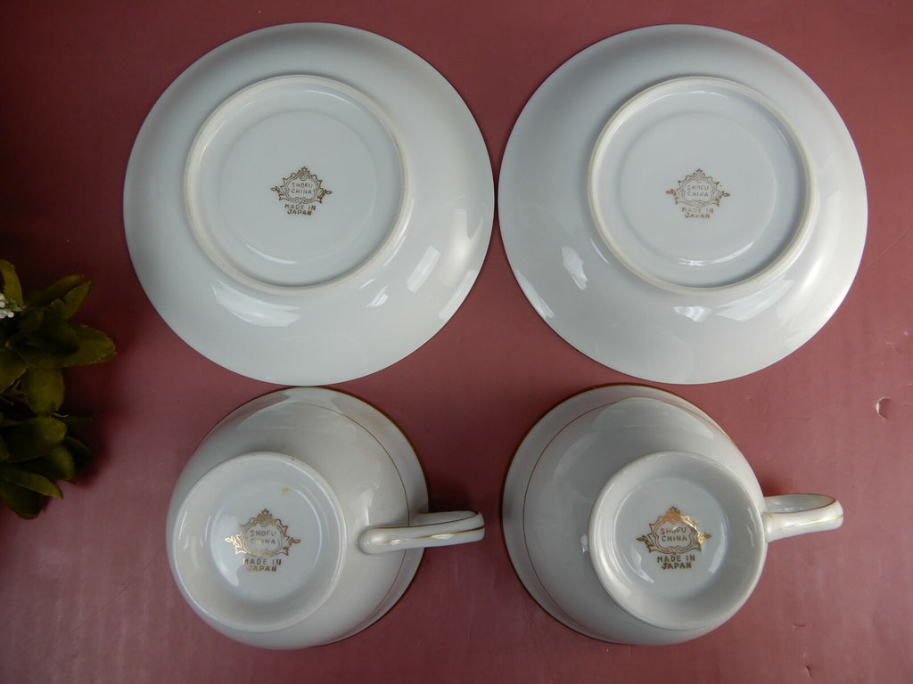 Set Of 4 Shofu China Footed Cup And Saucer W/ Gold Trim