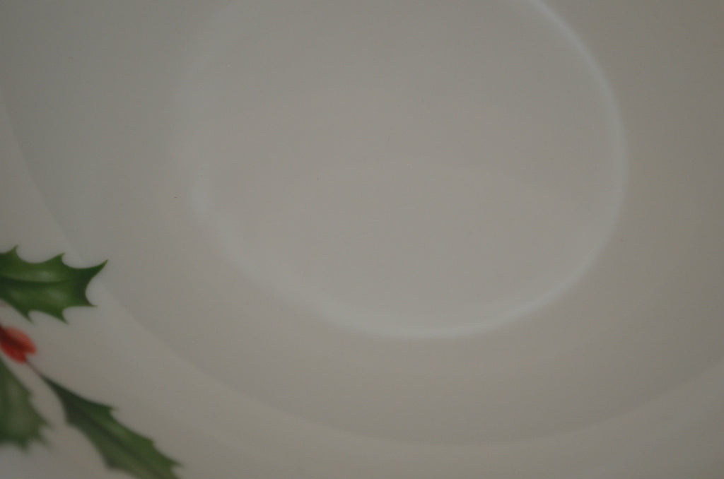 Lenox Holly and Berries Motif Holiday 9-1/2" Serving Bowl With Gold Trim