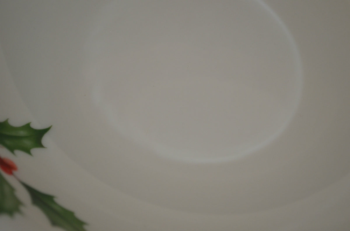 Lenox Holly and Berries Motif Holiday 9-1/2" Serving Bowl With Gold Trim
