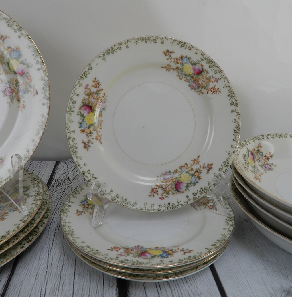 ~28 Pieces 7-Piece 4 Place Setting Regal China Japan with Imperfections