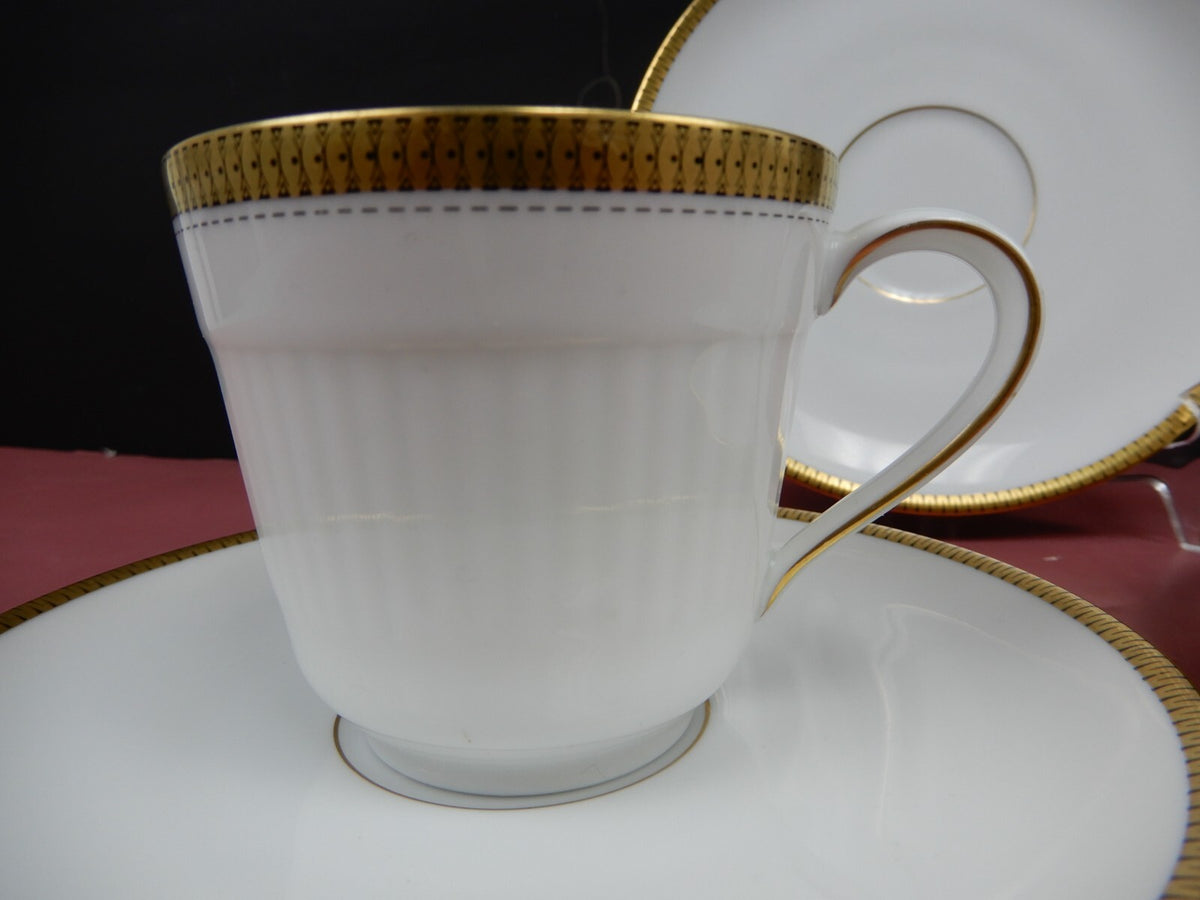 Vintage 5-Piece Mismatch Gold Accented Tea Set With Cups and Saucers (Germany)
