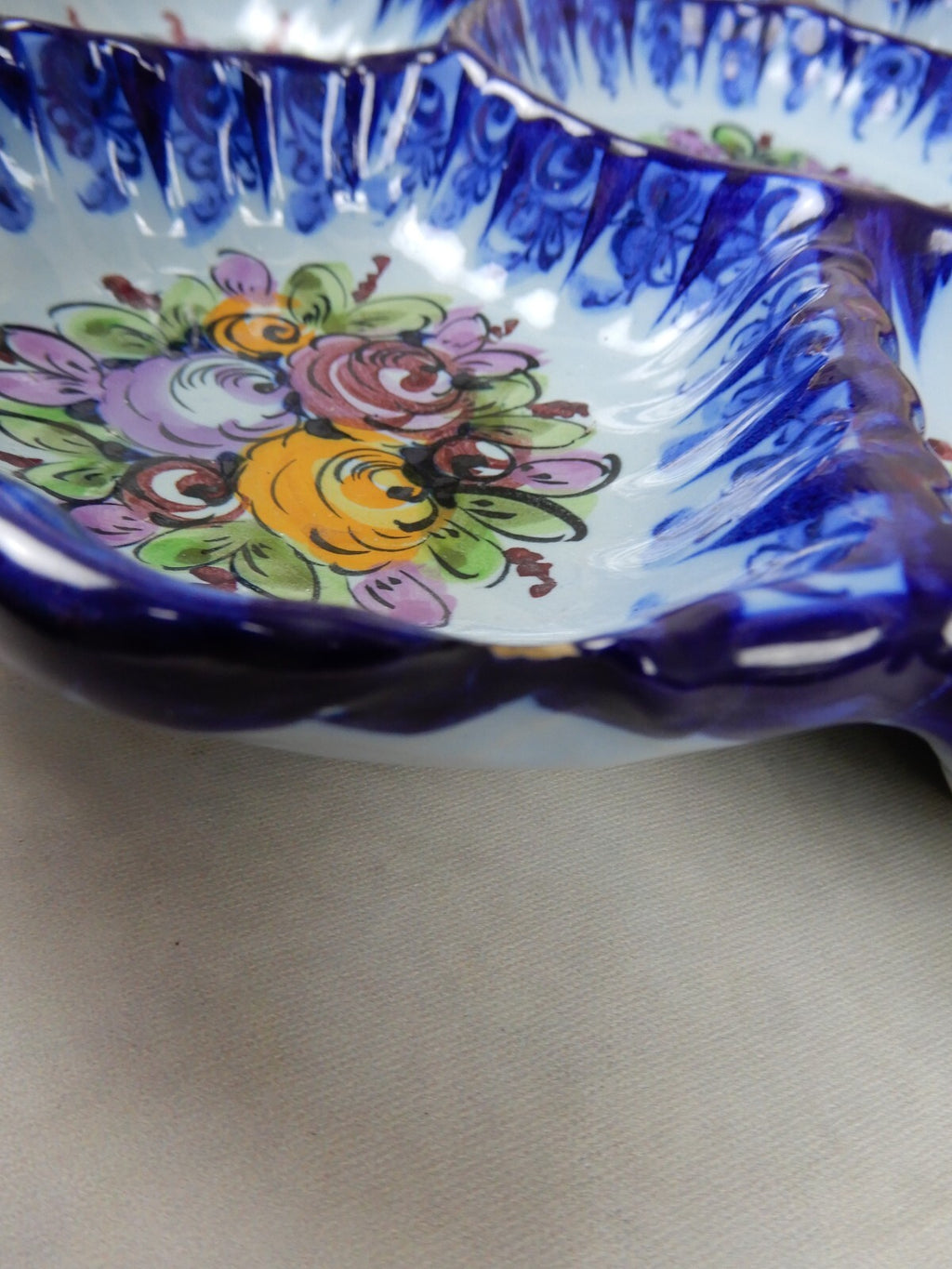 Vintage Vestal Alcobaca Portugal Handcrafted Floral Serving Tray 12"
