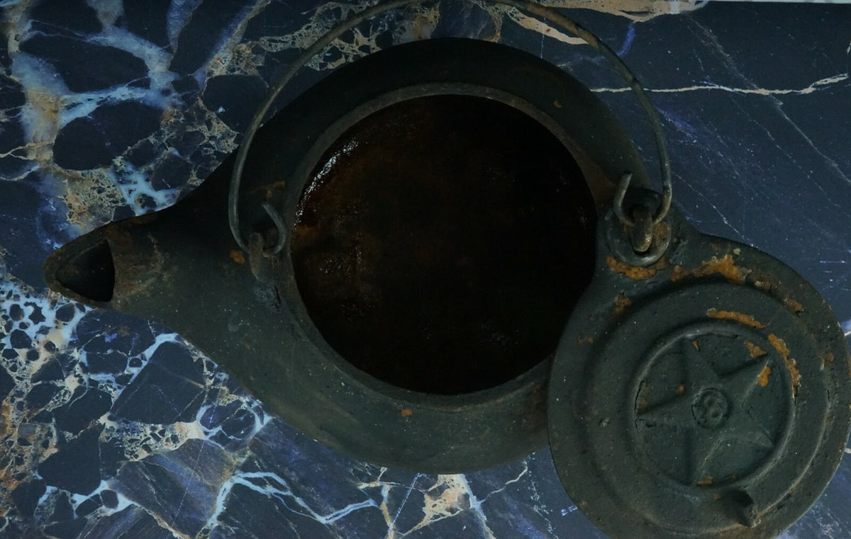 VintageRustic Cast Iron Lidded Handled Tea Kettle Home Decor