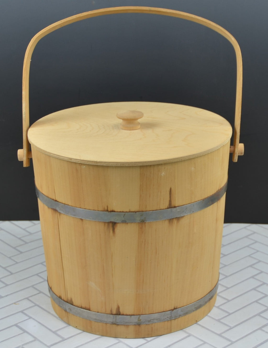 Vintage Metal-Banded Rustic Wooden Display Bucket with Lid 10-1/2" High