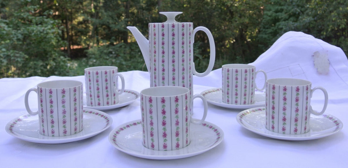 Thomas Germany Mid Century  Coffee Pot and 4 Cups and Saucers White Porcelain