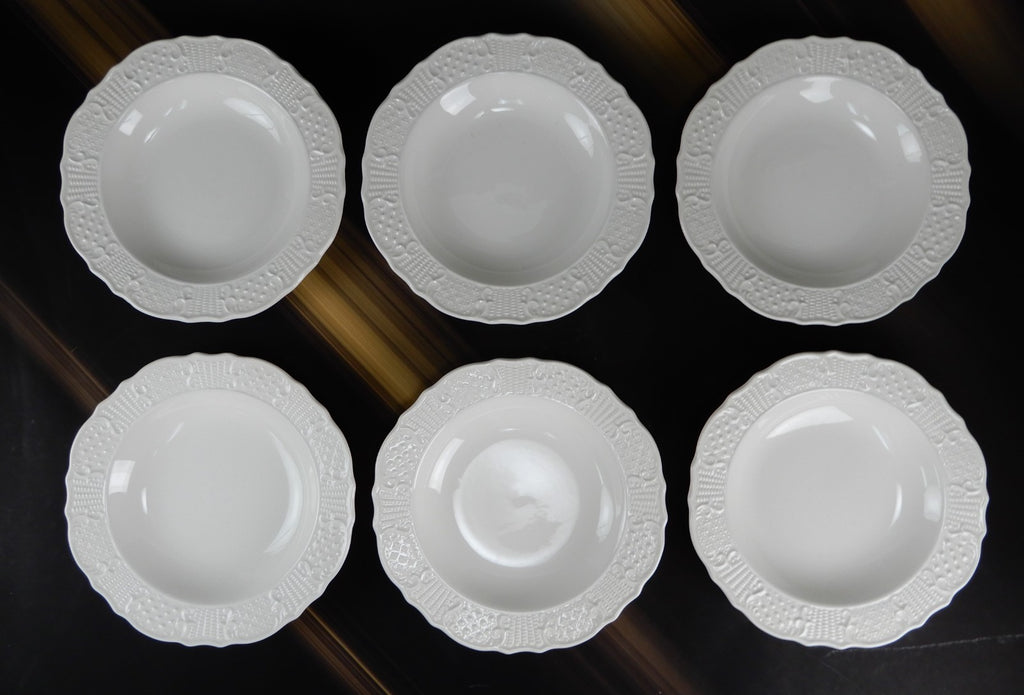 Six Canonsburg Pottery American Traditional Embossed Soup Bowls