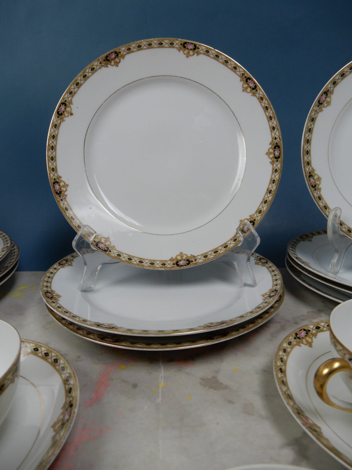 19 Piece Vintage Noritake Morimura "THE CEYLON"  Service for 4 Place Setting