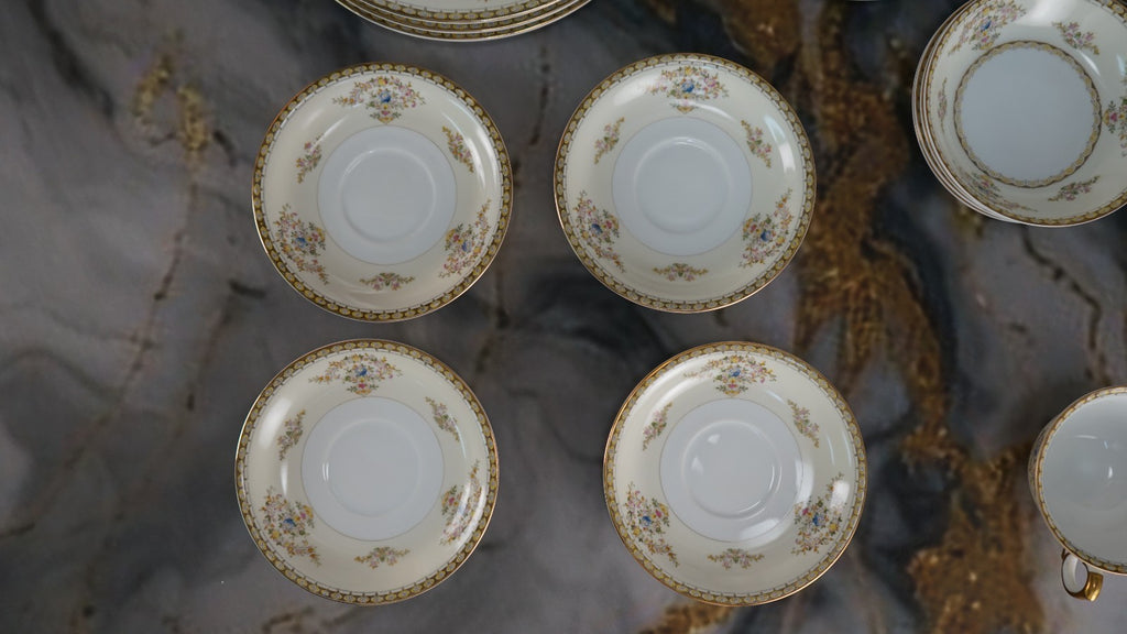 28 Pc  Seven-Piece 4 Place Setting Royal Embassy China "Fresno" Pattern