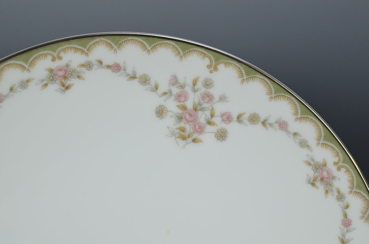 Set of 20 Pieces -5Piece 4 Place Setting Porcelain Noritake Garland 5906 Pattern