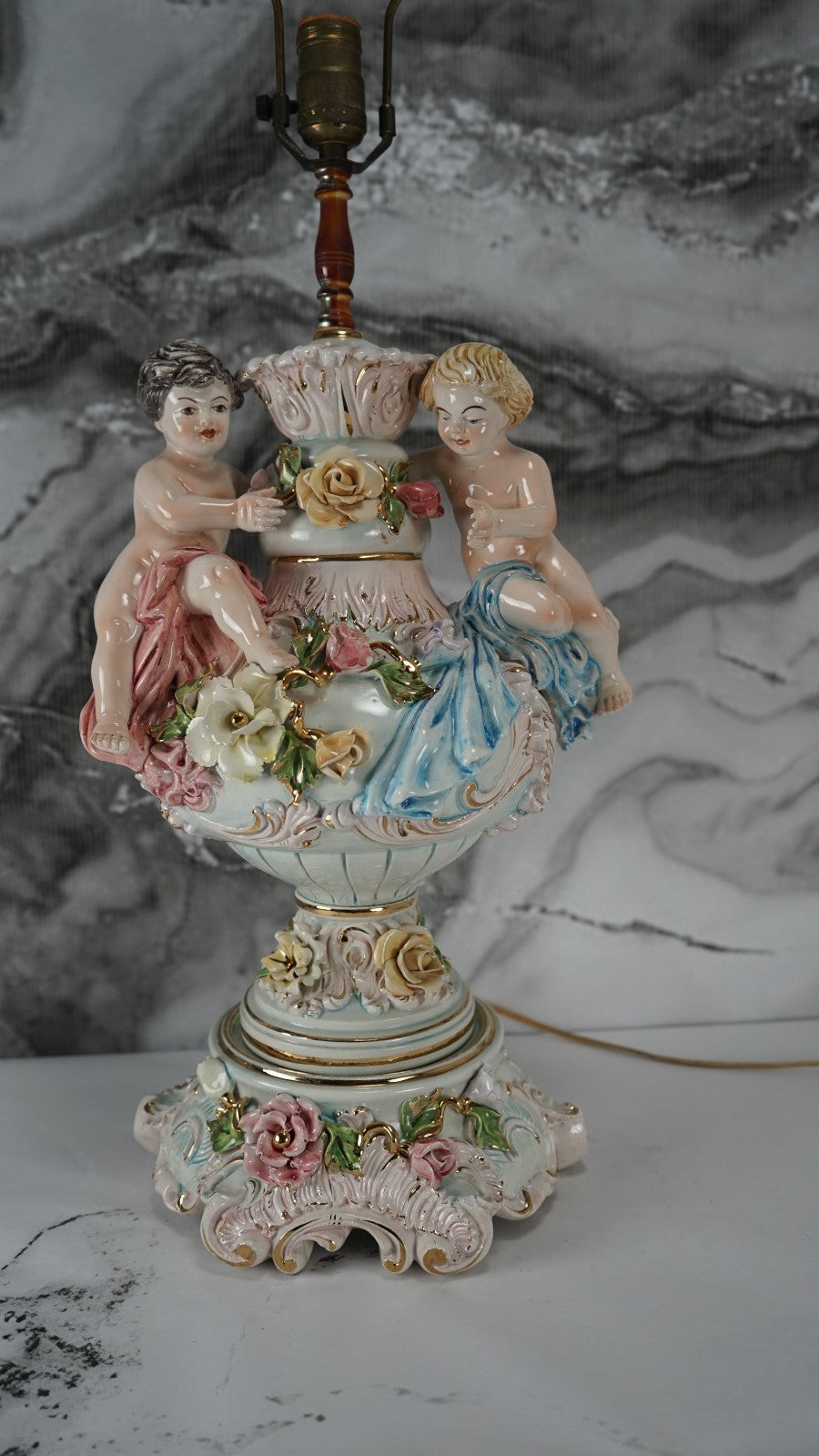 Vintage Porcelain Floral Capodimonte 3 way Light Italian Table Lamp w/Cherubs