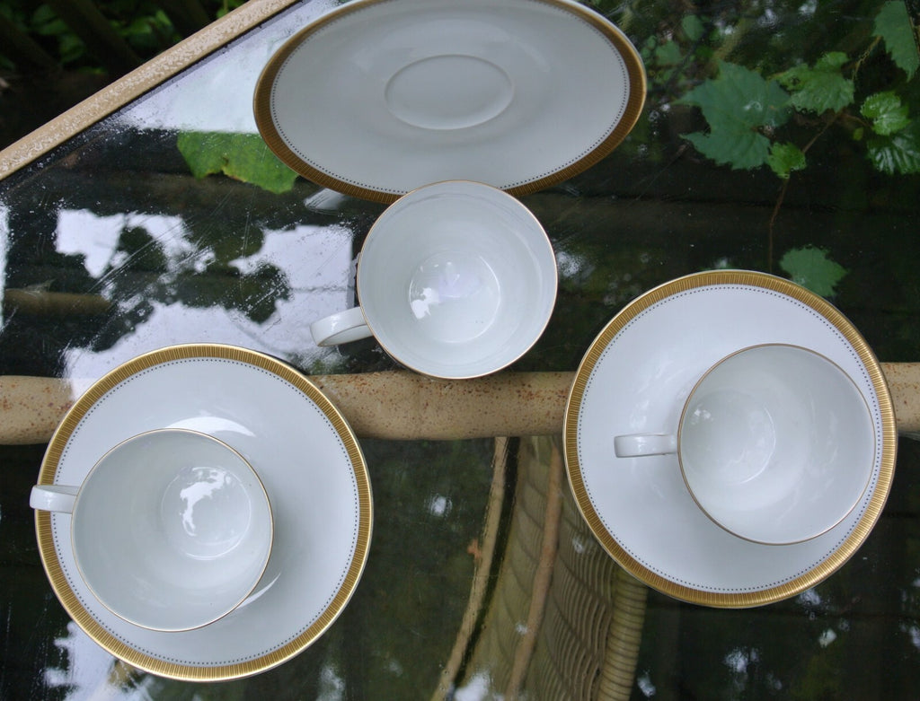 Set of Three Porcelain Cups and Saucers  Arzberg Germany