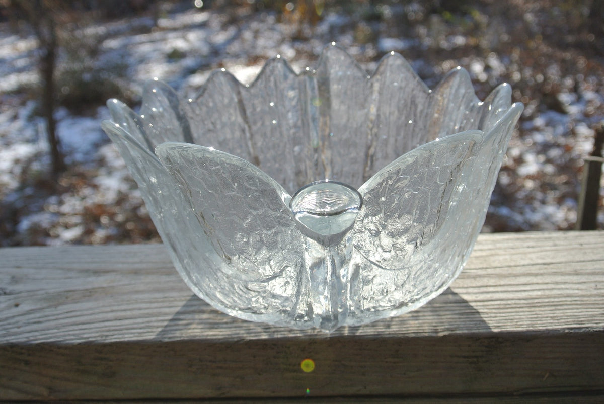 Vintage Orrefors "Eden" Leaf Bowl Designed by Lars Hellsten 9" Across