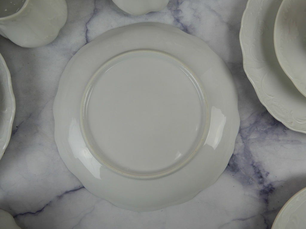 28 Pieces White Ceramic Plates,Saucers, Cups and Handled Plate Cake Unbranded