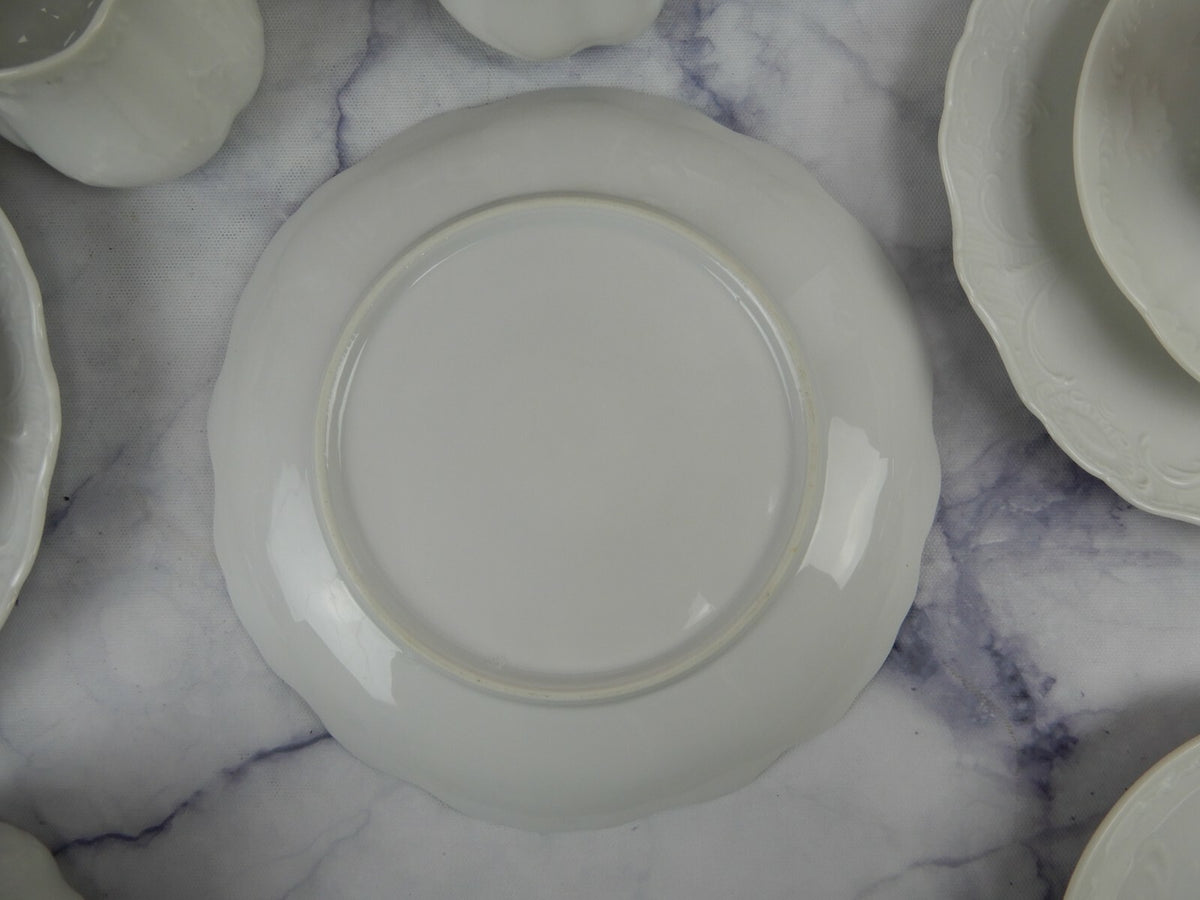 28 Pieces White Ceramic Plates,Saucers, Cups and Handled Plate Cake Unbranded