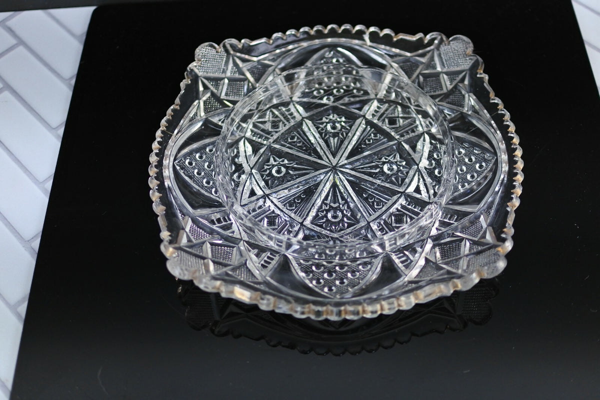 Vintage Ornate Starburst Press Glass Butter Dish With Lid