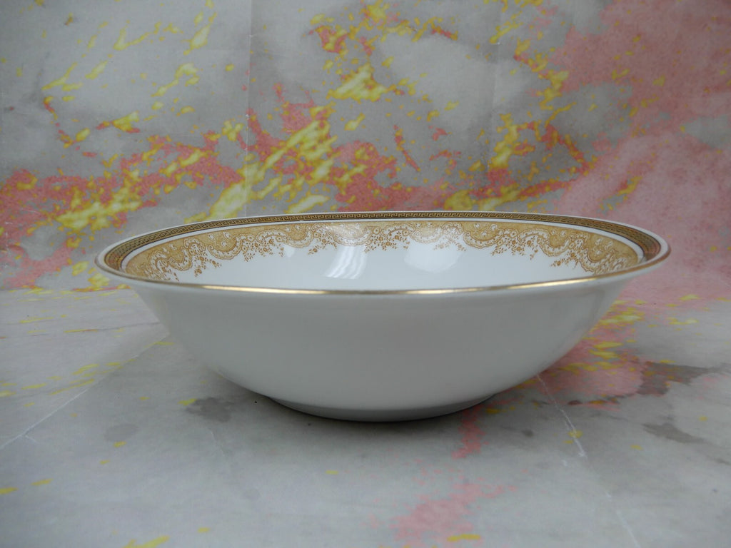 Vintage Royal Bayreuth Chantilly Bavaria Vegetable Bowl