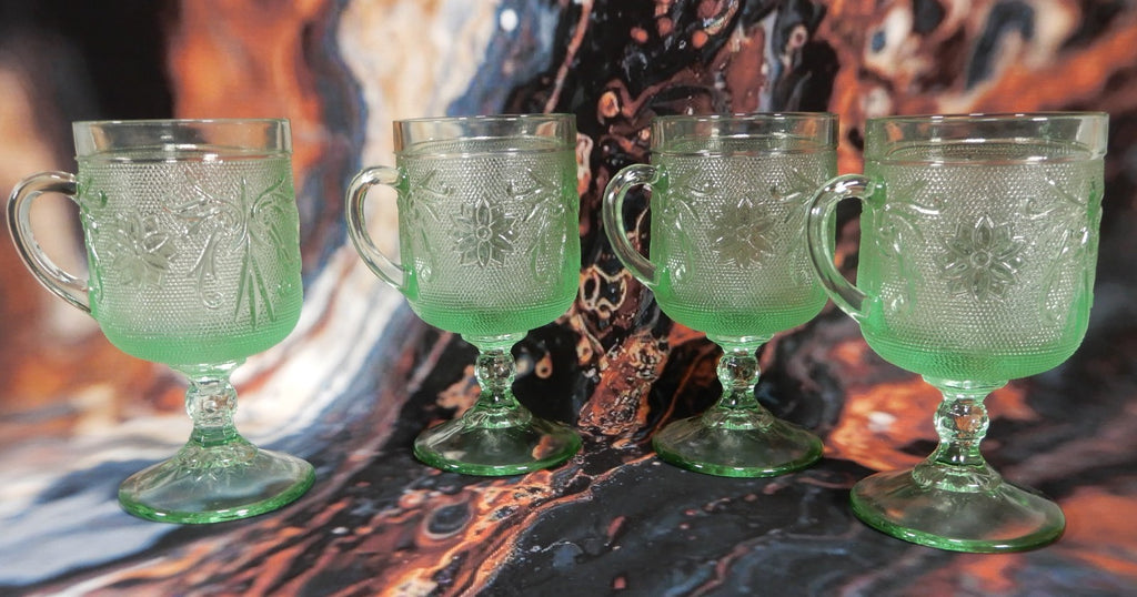 Set of 4 Tiara Chantilly Green Irish Coffee Mugs, Sandwich Daisy Pattern 7oz