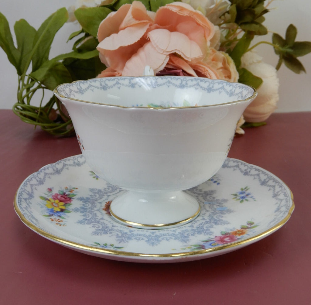 Vintage Shelley "Crochet " 13302 Pattern Tea Cup & Saucer