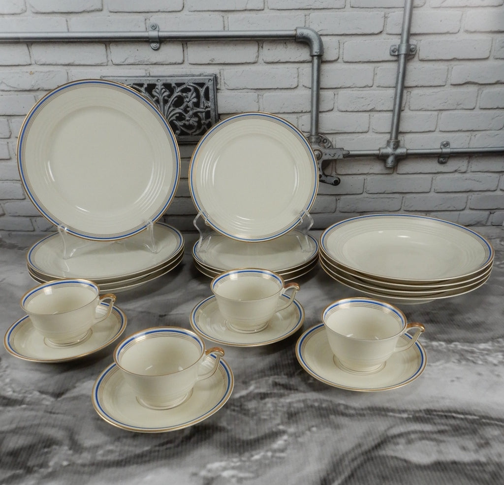 20 Pieces 5-Piece 4 Place Eamag Schönwald Bavaria Gold and Cobalt Blue Rim